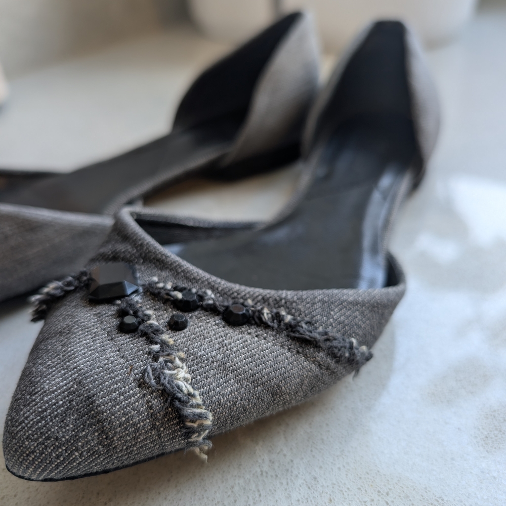 Elegant Gray Women's Flats